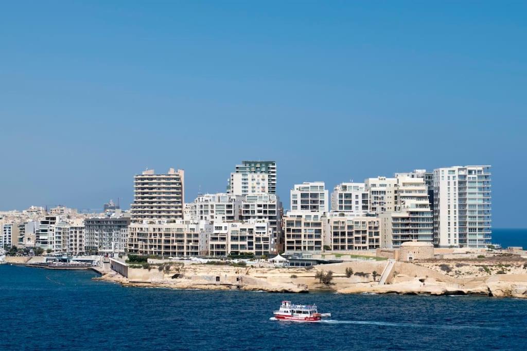 Vallettastay - Harbor View Gem- Sea View 1 Bed Apt Ngoại thất bức ảnh